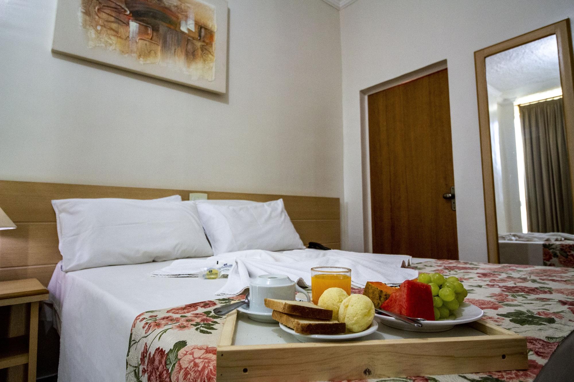 Hotel Dan Inn Barretos By Nacional Inn Экстерьер фото