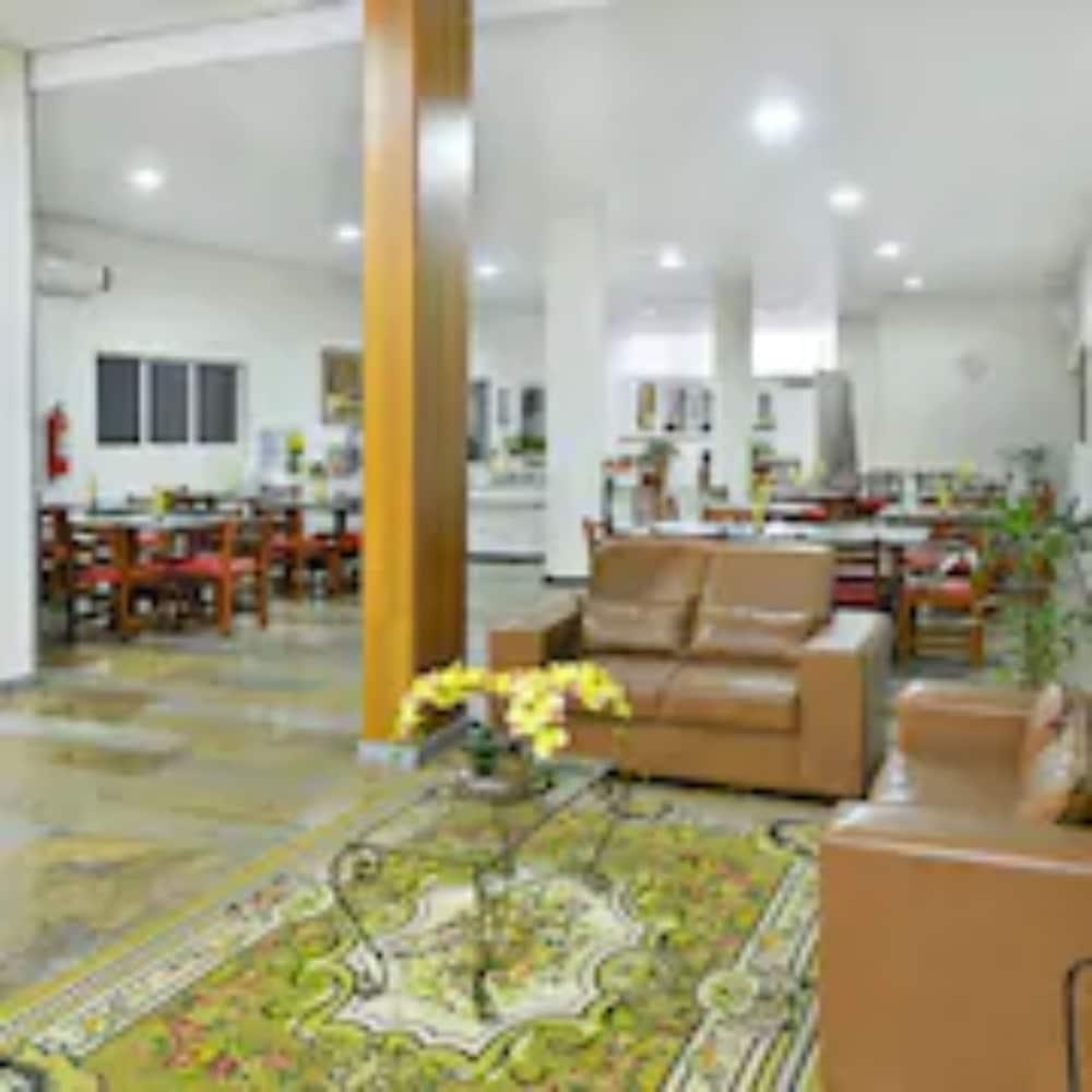 Hotel Dan Inn Barretos By Nacional Inn Экстерьер фото