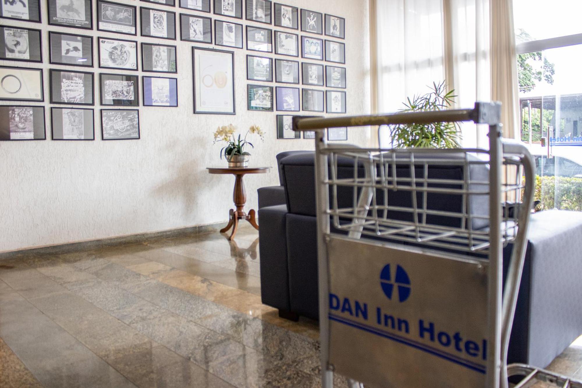 Hotel Dan Inn Barretos By Nacional Inn Экстерьер фото