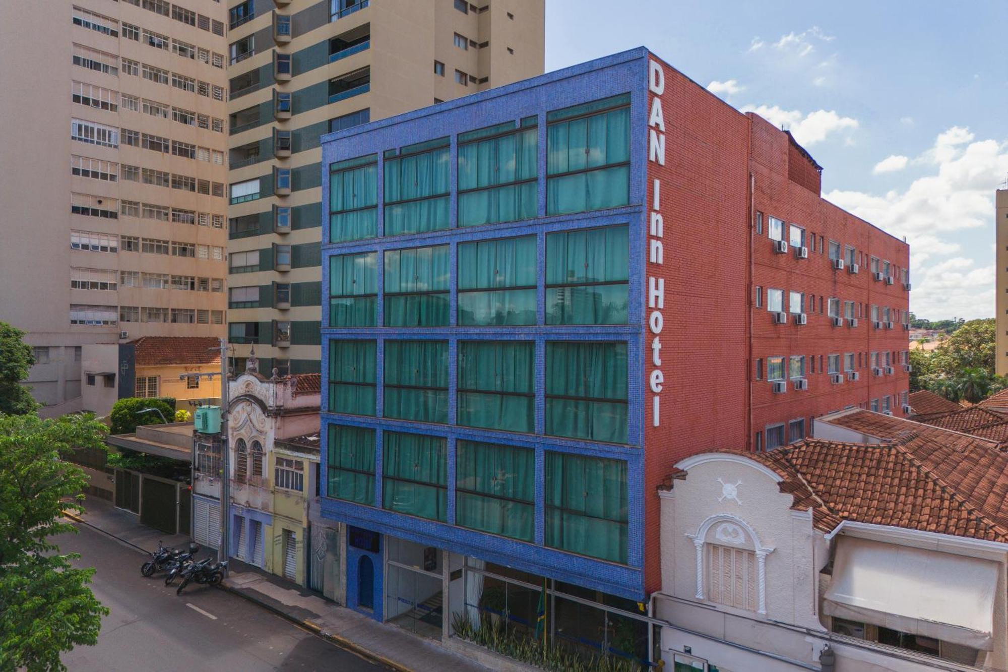 Hotel Dan Inn Barretos By Nacional Inn Экстерьер фото